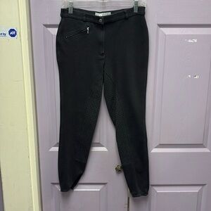 Horze breeches. In great condition. Size 26.